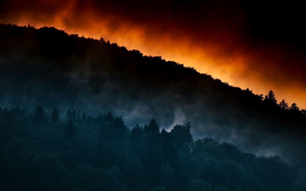 La Californie est ravagée par le feu en été et en hiver