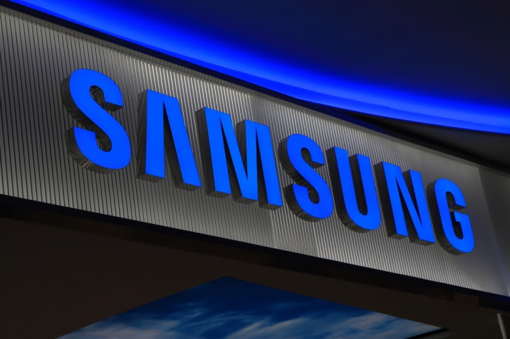 Samsung breaks its piggy bank and announces USD 356 billion in investments