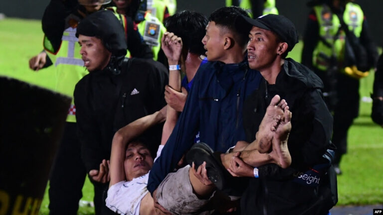 The biggest disaster in a soccer stadium in Indonesia
