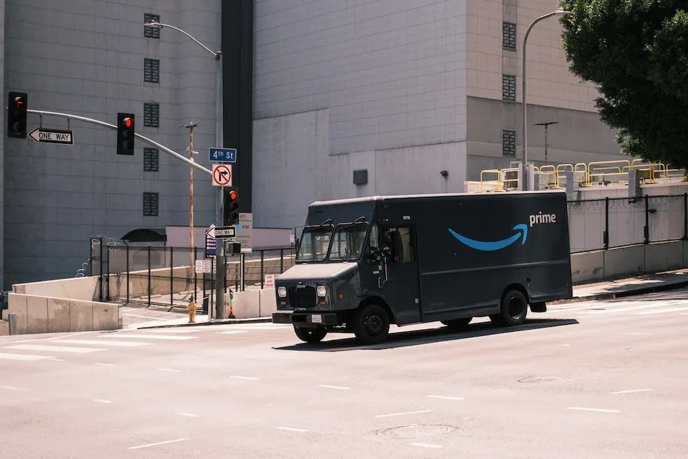 Amazon lays people off and drives record profits